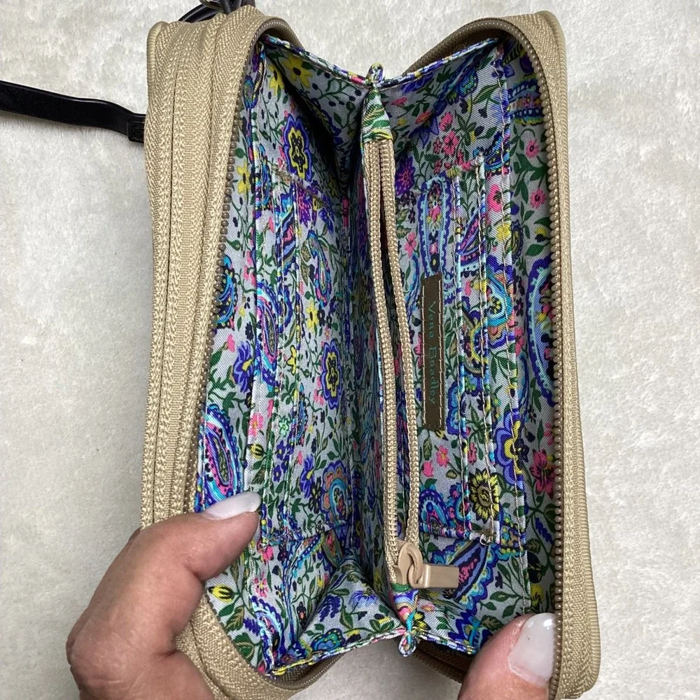 Vera Bradley Tan Nylon RFID All in One Crossbody Wallet Bag Floral Paisley Lined